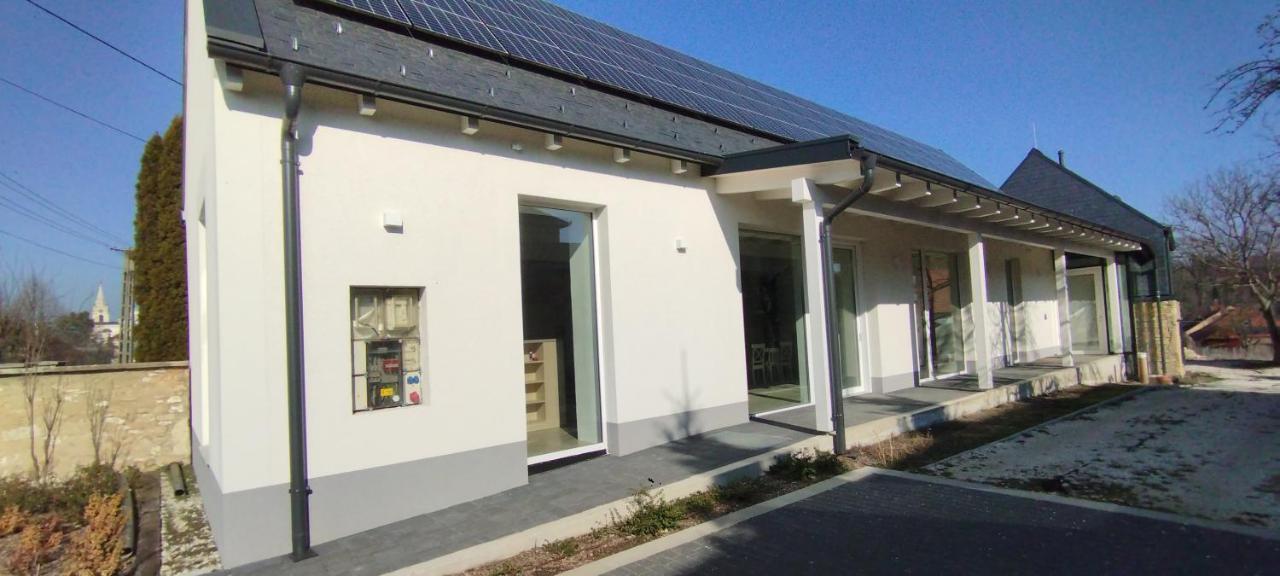 Bagolyvár Fogadó- Újfalusy Márton Vendégház Zirc Exterior foto