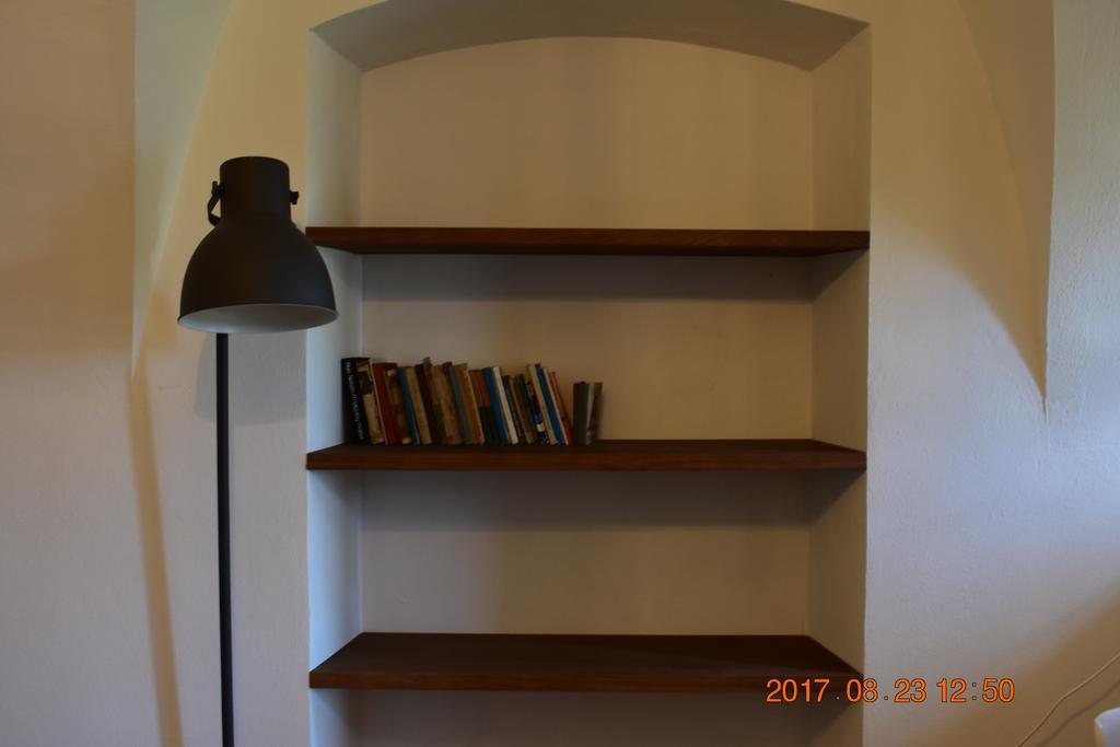 Bagolyvár Fogadó- Újfalusy Márton Vendégház Zirc Exterior foto